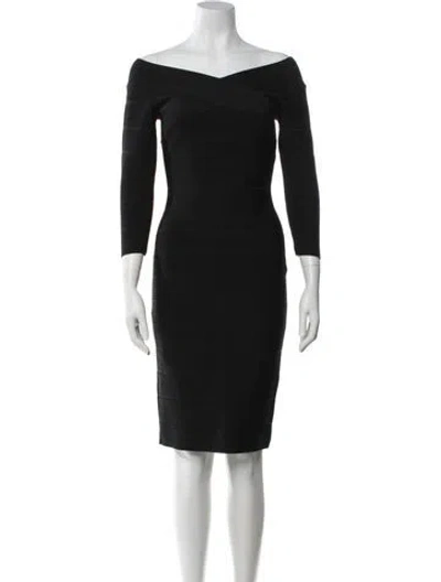 Pre-owned Herve Leger Off-the-shoulder Knee-length Dress In Black