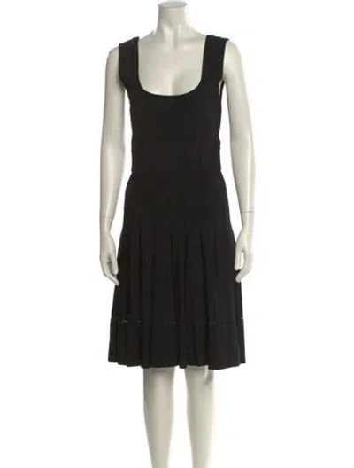 Pre-owned Herve Leger Scoop Neck Knee-length Dress In Black