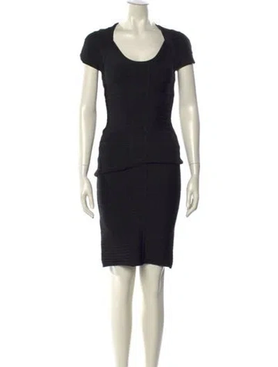 Pre-owned Herve Leger Scoop Neck Knee-length Dress In Black