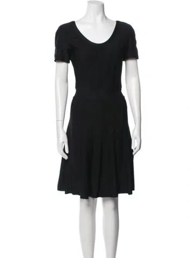 Pre-owned Herve Leger Scoop Neck Knee-length Dress In Black