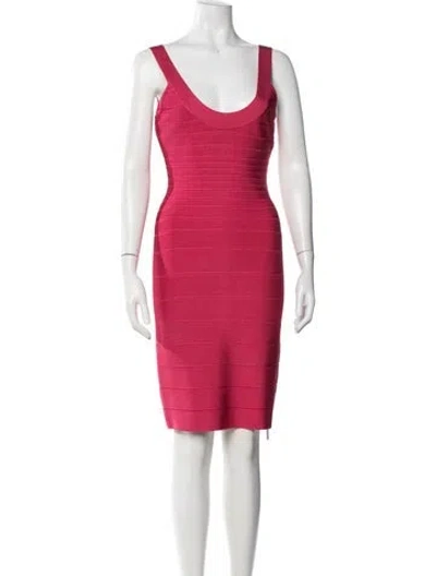 Pre-owned Herve Leger Scoop Neck Knee-length Dress In Red