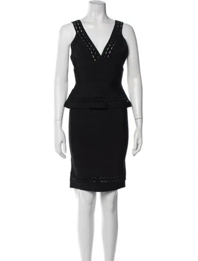 Pre-owned Herve Leger V-neck Knee-length Dress In Black