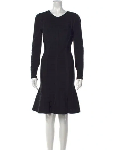 Pre-owned Herve Leger V-neck Knee-length Dress In Black