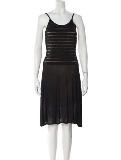Pre-owned Herve Leger Wool Knee-length Dress In Black
