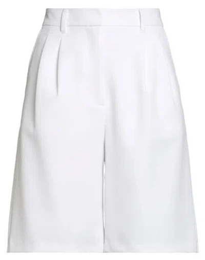 Herzensangelegenheit Woman Shorts & Bermuda Shorts White Size 14 Polyester, Elastane