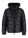 Hèskimo Short Semi-shiny Down Jacket In Black