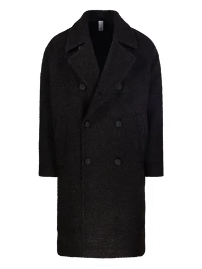 Hevo Double-breasted Coat In Black