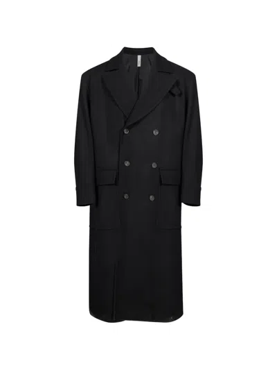 Hevo Double-breasted Coat In Black