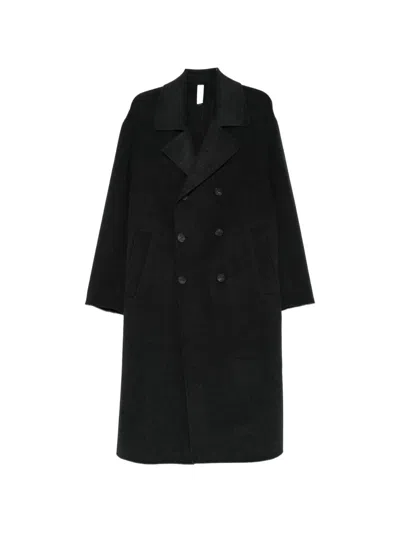 Hevo Double-breasted Coat In Black