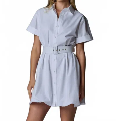 Hevron Harlow Dress In White In Blue