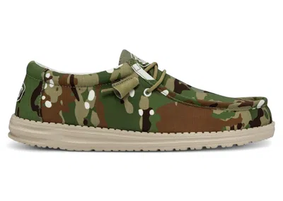Pre-owned Hey Dude Men's  Wally Ripstop Sneakers In Camo