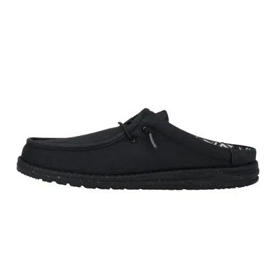 Hey Dude Wally Slip Canvas In Black