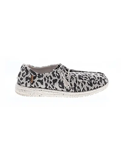 Pre-owned Hey Dude Sneakers In White