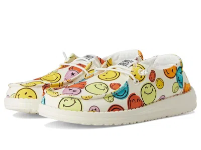 Hey Dude Wendy Smiley (little Kid/big Kid) Girls Shoes Cream/multi : 6 Big Kid M, Canvas