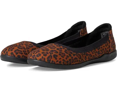 Hey Dude Women's  Savannah Slip Seasonal Brown Leopard Ballet Flat Hawk1610