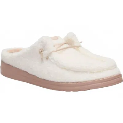 Hey Dude Women's Wendy Sherpa Slipper In Egret In White