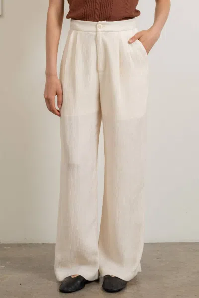 Heyson Jordi Pleated Pant In Cream In White