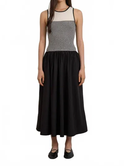 Heyson Two-tone Woven Midi Dress In Black In Burgundy