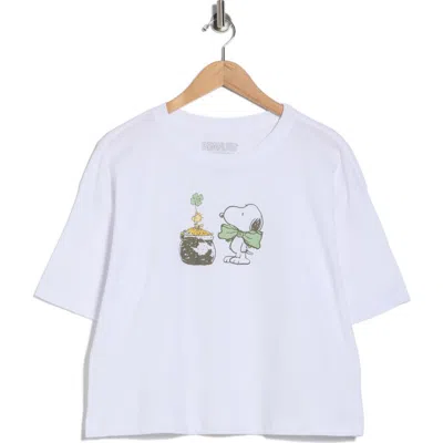 Hi Res Snoopy Pot Of Gold Graphic T-shirt In White
