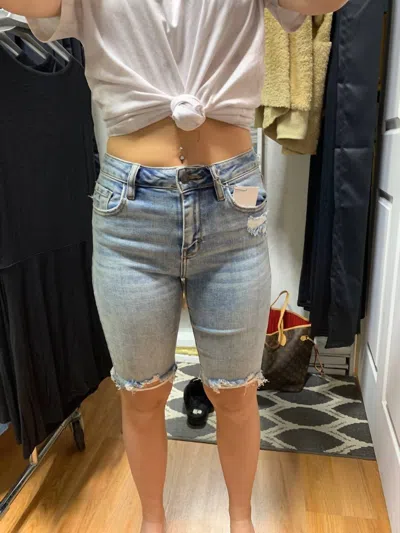 Hidden Bermuda Jean Shorts In Light Wash
