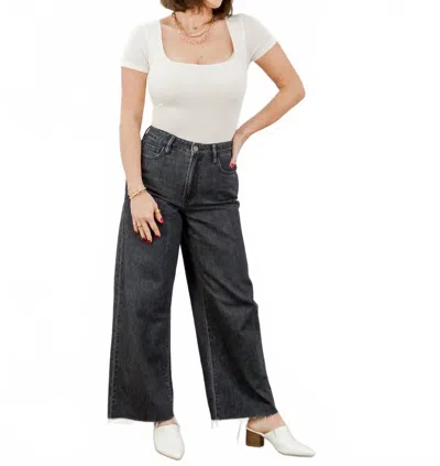 Hidden Crop Wide Leg Jeans In Gray