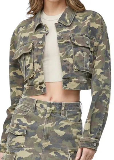Hidden Cropped Cargo Jacket In Camouflage In Green