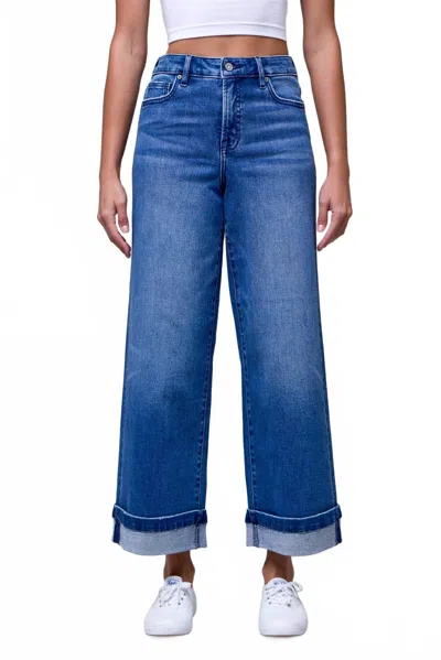 Hidden Cuffed High Rise Wide Leg Jean In Medium Wash In Blue