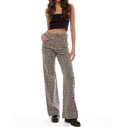 Hidden Happy High Rise Comfort Flare Jean In Leopard In Gray