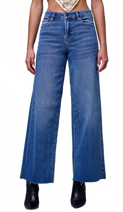 Hidden High Rise Full Length Wide Leg Jeans In Dark Wash In Blue
