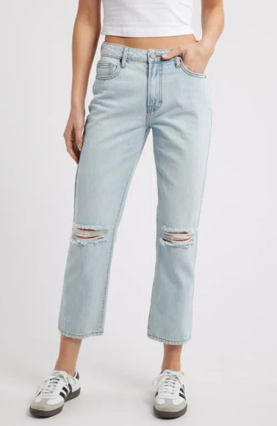 Hidden Jeans Classic Summer Distressed Straight Leg Jeans In Light Wash