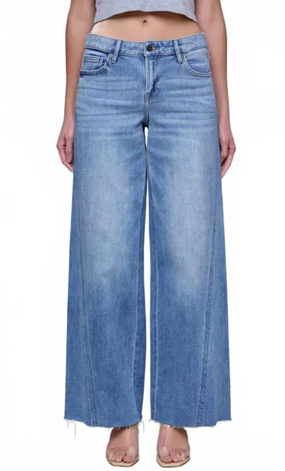 Hidden Nori Seamed Mid Rise Wide Leg Jeans In Medium Light In Multi