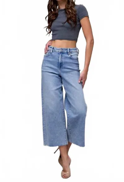 Hidden Nori Wide Leg Jean In Medium Light Wash In Multi