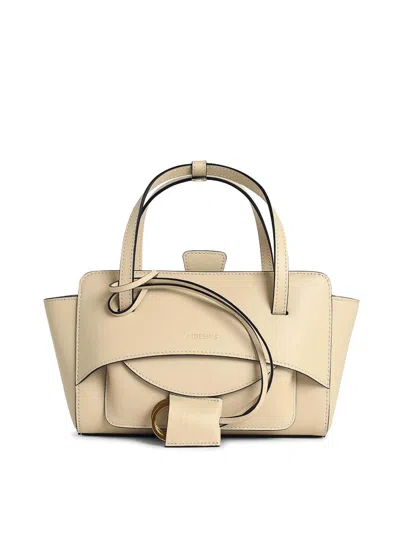 Hidesins Flap S Premiere Butter-coloured Leather Bag In White