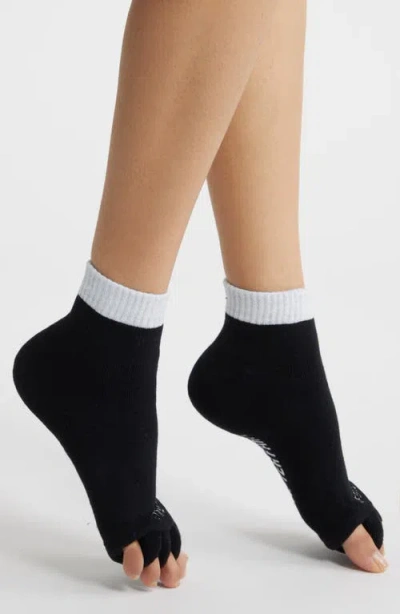 High Heel Jungle The After Party Socks In Black