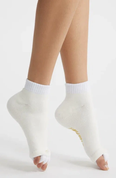 High Heel Jungle The After Party Socks In White