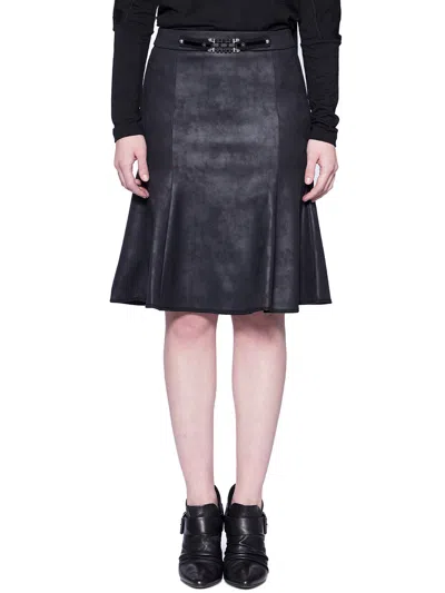 High Use Dewdrop Skirt