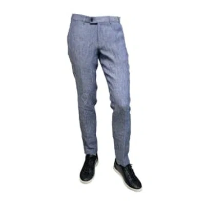 Hiltl - Tarent Slim Fit Linen Trousers In Light Blue 53355/53600 46