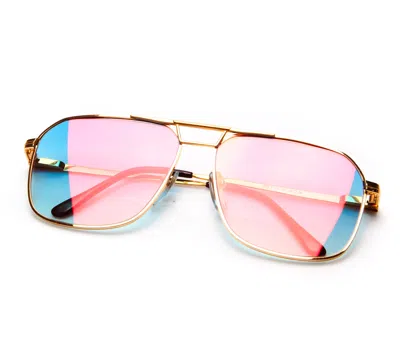 Hilton Vintage Frames Narcos Kendall Jenner In Gold