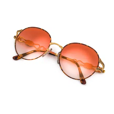 Hilton Vintage  Parklane 103 C2 24kt In Red