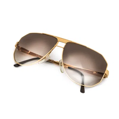 Hilton Vintage  Special 7 1 In Gold