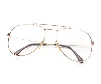 Hilton Vintage  U-600 027 In Gold