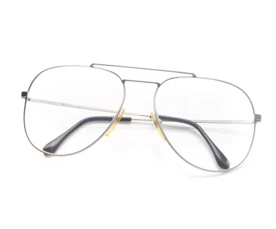 Hilton Vintage  U-600 051 In Silver