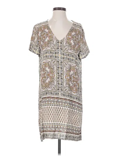 Pre-owned Hinge Casual Dress In Ivory