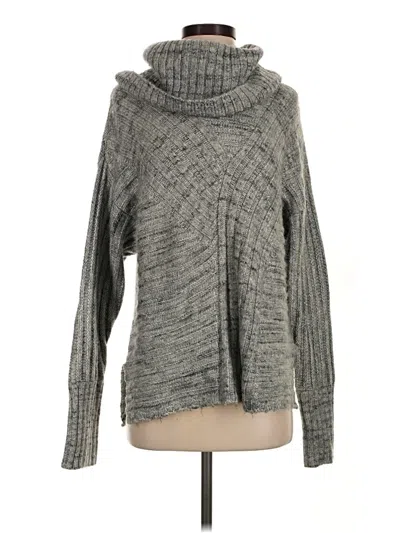 Pre-owned Hinge Turtleneck Sweater In Gray