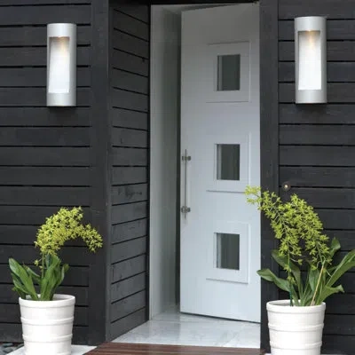 Hinkley Luna 2-light Outdoor Flush Mount In Titanium