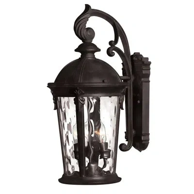 Hinkley Windsor 3-light Aluminum Outdoor Wall Lantern