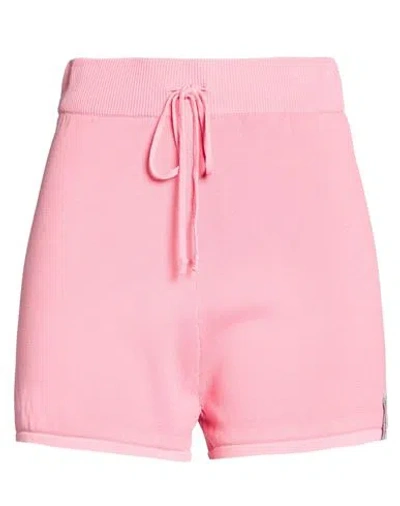 Hinnominate Woman Shorts & Bermuda Shorts Pink Size S Viscose, Polyamide