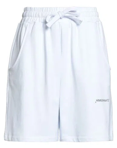 Hinnominate Woman Shorts & Bermuda Shorts White Size M Cotton
