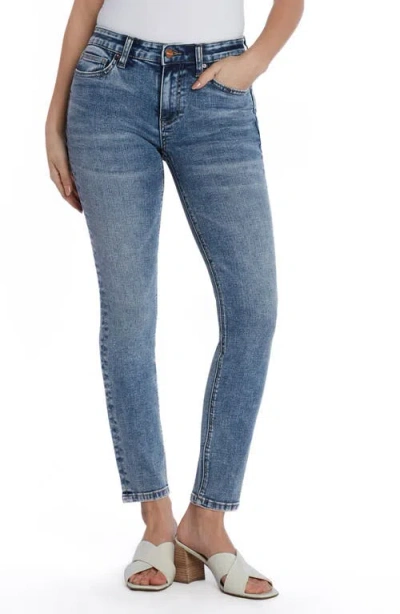 Hint Of Blu Mid Rise Skinny Jeans In Veragated Blue