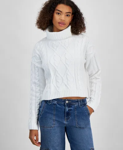 Hippie Rose Hippe Rose Juniors' Cropped Cable-knit Turtleneck Sweater In Bright White